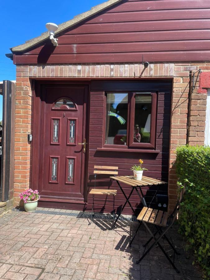 The Cotswold Nook Hotel Dursley Exterior photo
